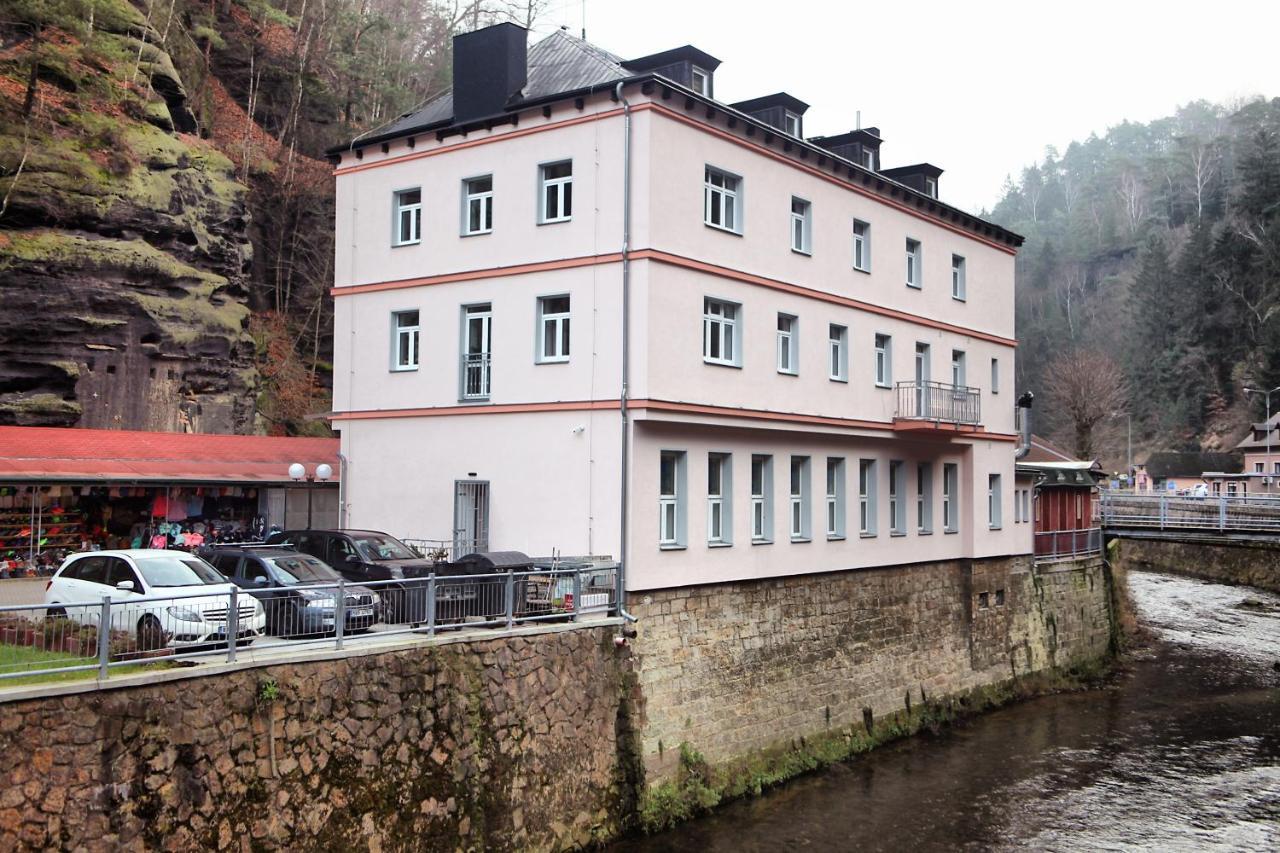 Hotel Kotva Hřensko Kültér fotó